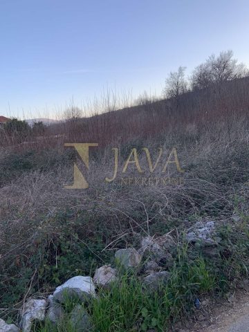 Land for sale 1130 m² – Risika