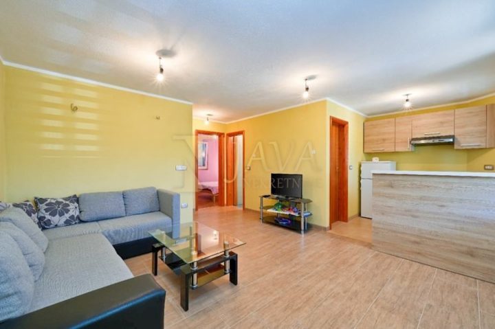 Kuća na prodaju 160 m² – Malinska