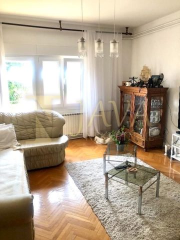 Haus Zu verkaufen - Primorsko-goranska Matulji - foto 3/10