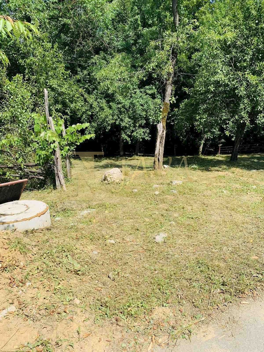House For sale - KARLOVAČKA TOUNJ