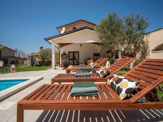 House For sale - Istarska Lupoglav - foto 2/27