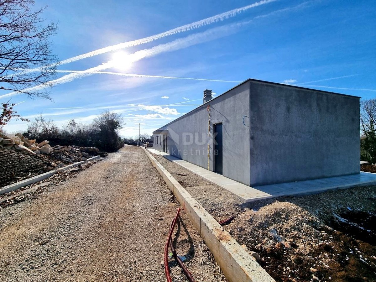 Kuća Na prodaju - ISTARSKA SVETVINČENAT