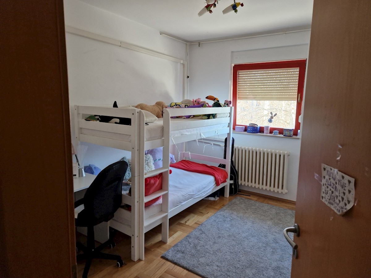 Apartmán Na predaj - OSJEČKO-BARANJSKA OSIJEK