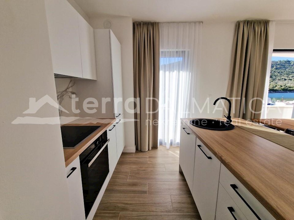 Apartmán Na predaj - ŠIBENSKO-KNINSKA ROGOZNICA