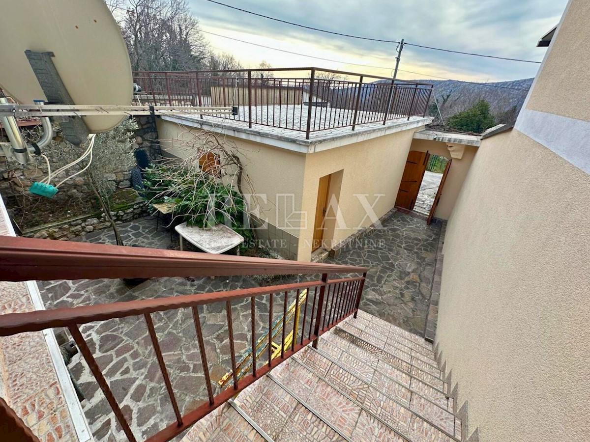 Kuća Na prodaju - PRIMORSKO-GORANSKA VINODOLSKA OPĆINA