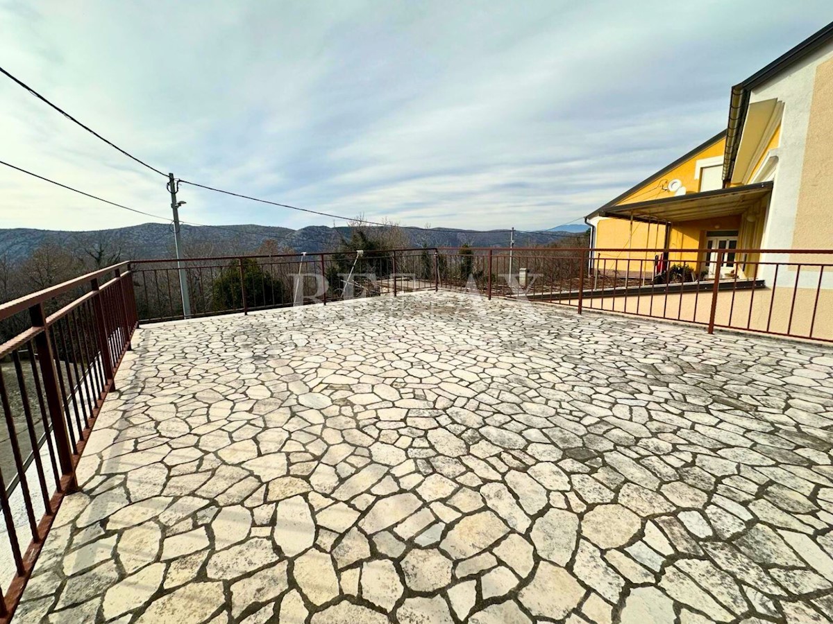 Kuća Na prodaju - PRIMORSKO-GORANSKA VINODOLSKA OPĆINA