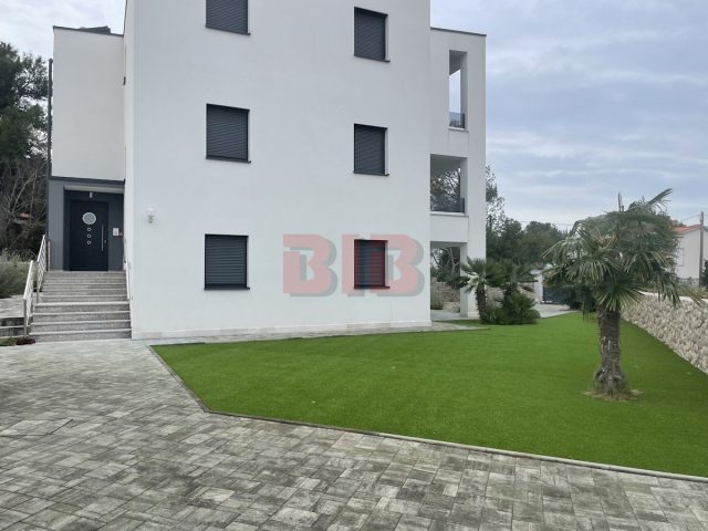 Apartmán Na predaj - Primorsko-goranska Krk - foto 3/25