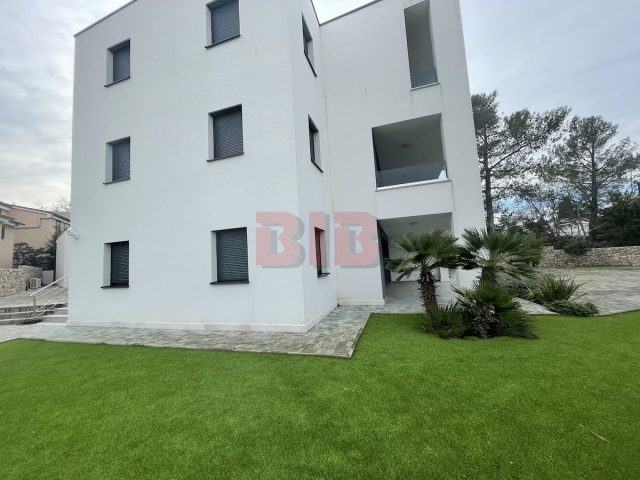 Apartmán Na predaj - Primorsko-goranska Krk - foto 4/25