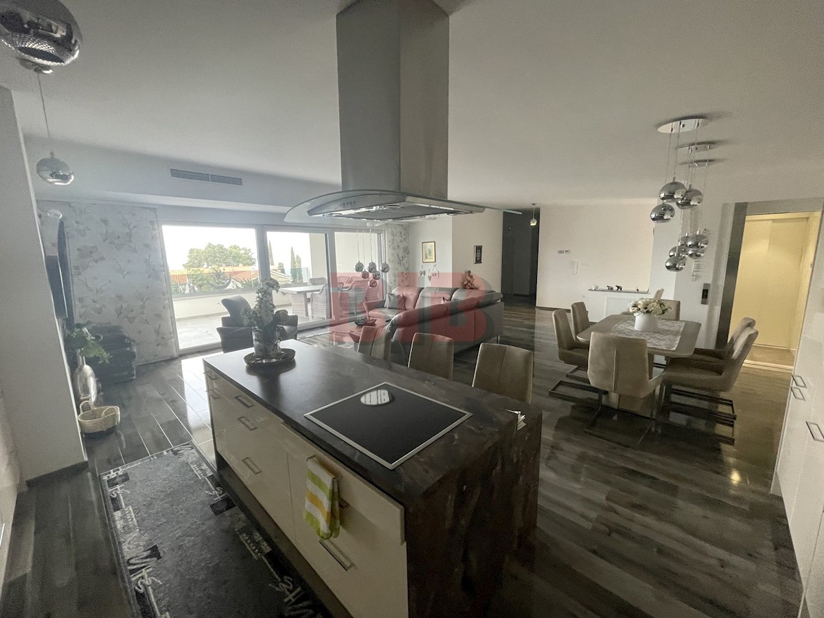 Apartmán Na predaj - PRIMORSKO-GORANSKA KRK