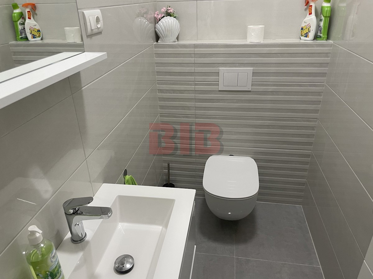 Apartmán Na predaj - PRIMORSKO-GORANSKA KRK