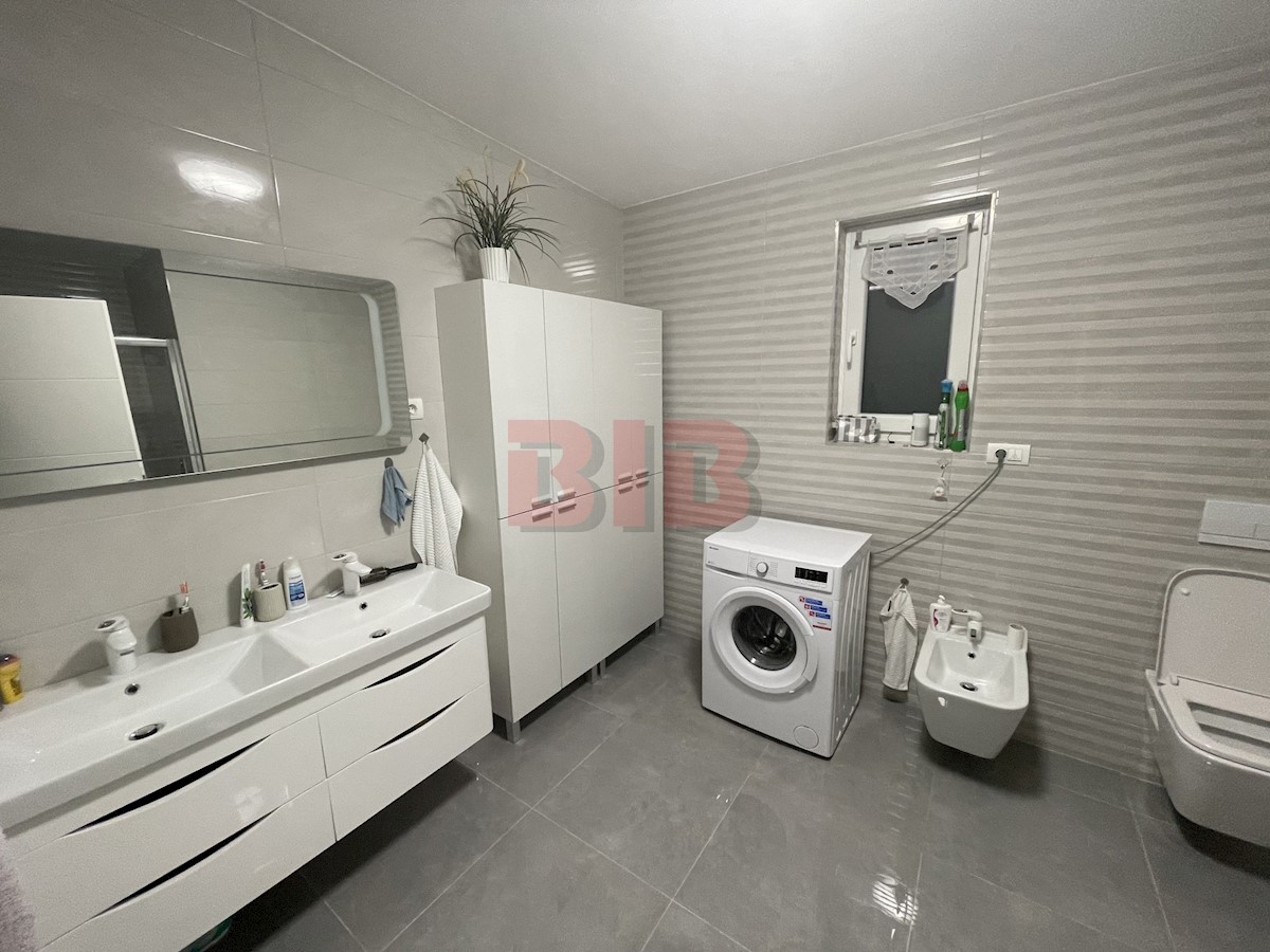 Apartmán Na predaj - PRIMORSKO-GORANSKA KRK