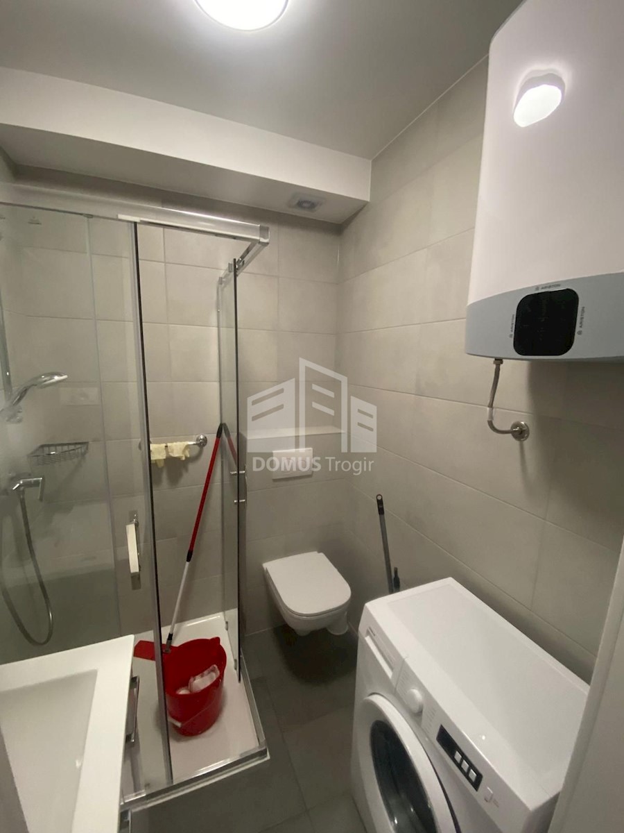 Apartma Na predaj - SPLITSKO-DALMATINSKA KAŠTELA