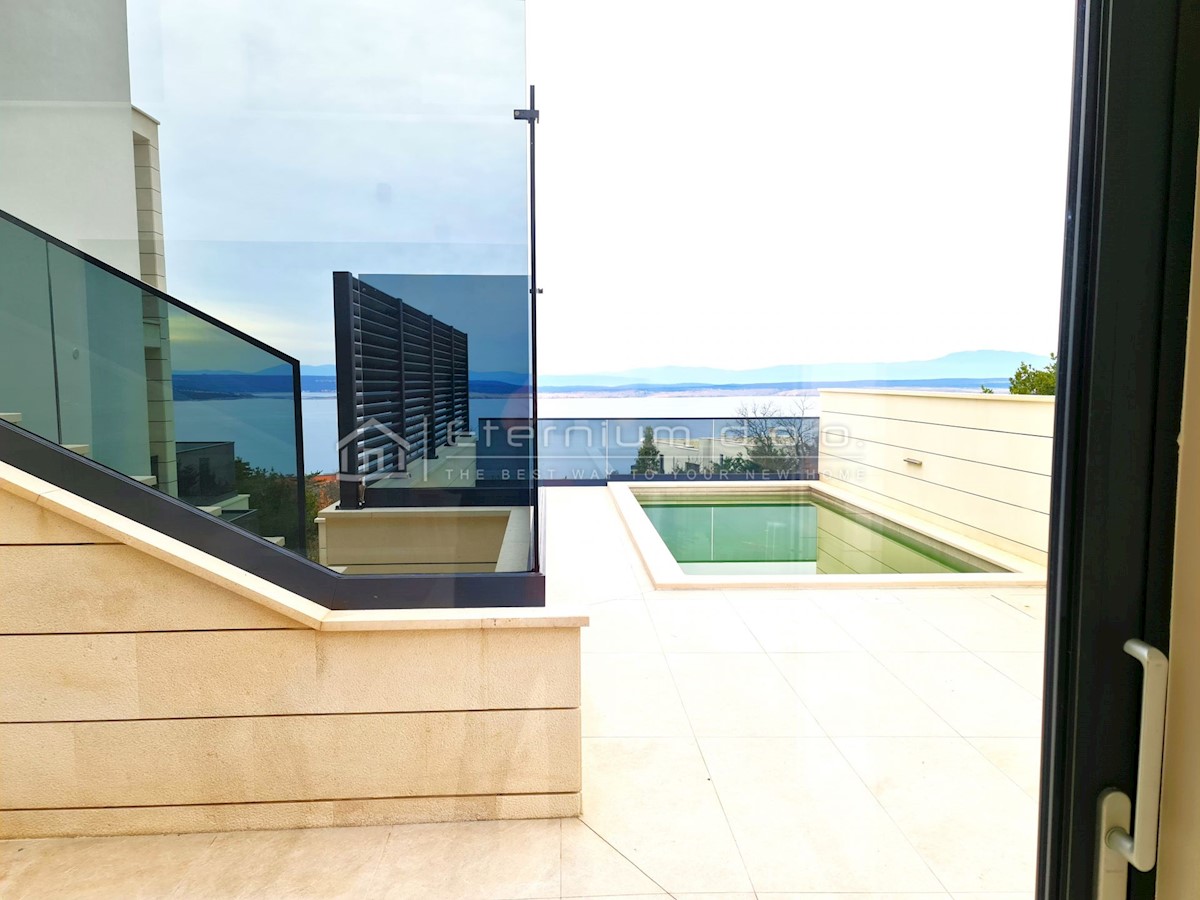 Flat For sale - PRIMORSKO-GORANSKA CRIKVENICA