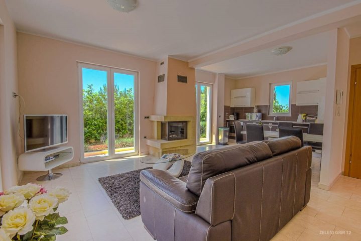Haus Zu verkaufen - Splitsko-dalmatinska Supetar - foto 4/18