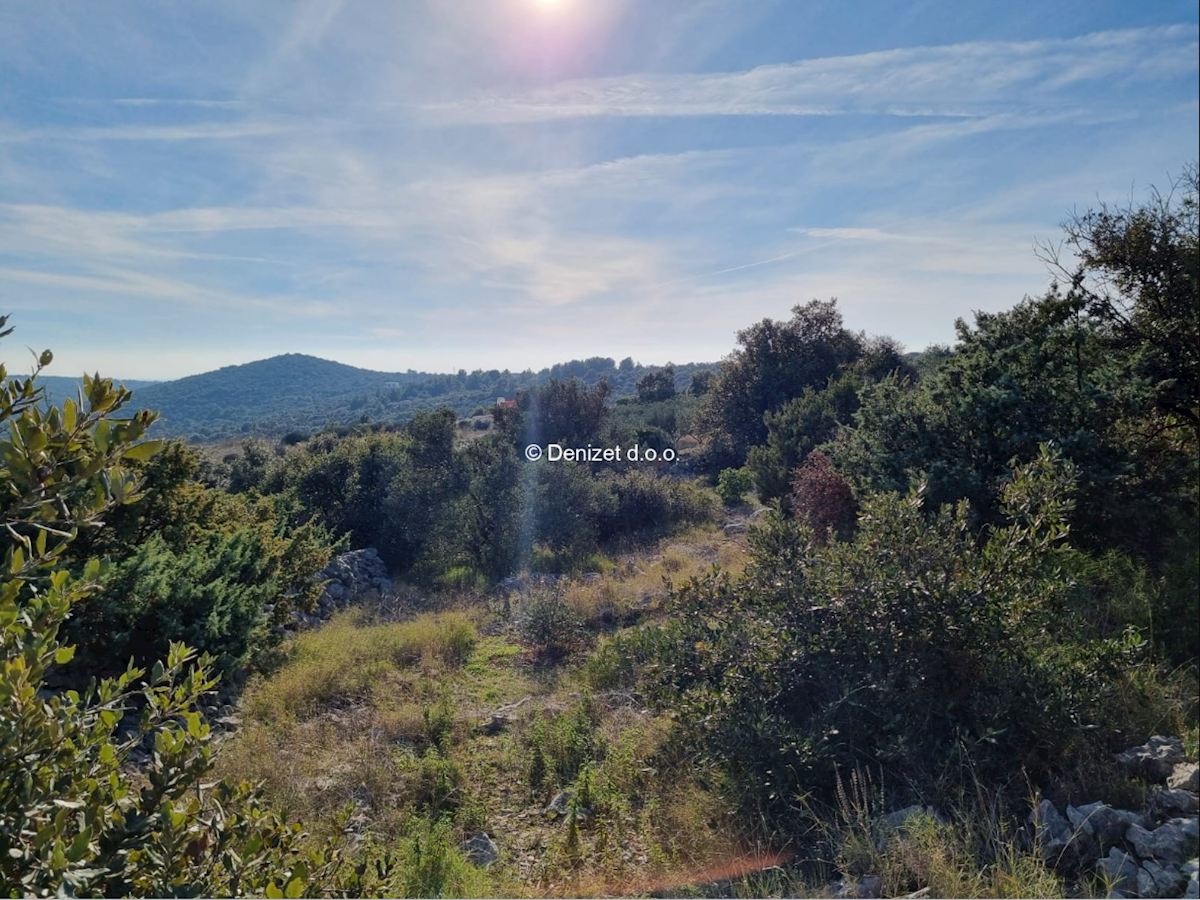 Land For sale - SPLITSKO-DALMATINSKA MARINA