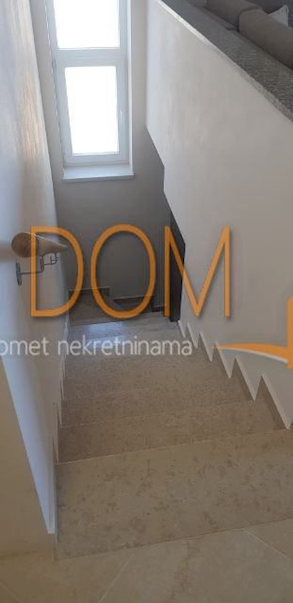 Flat For sale - ISTARSKA LIŽNJAN