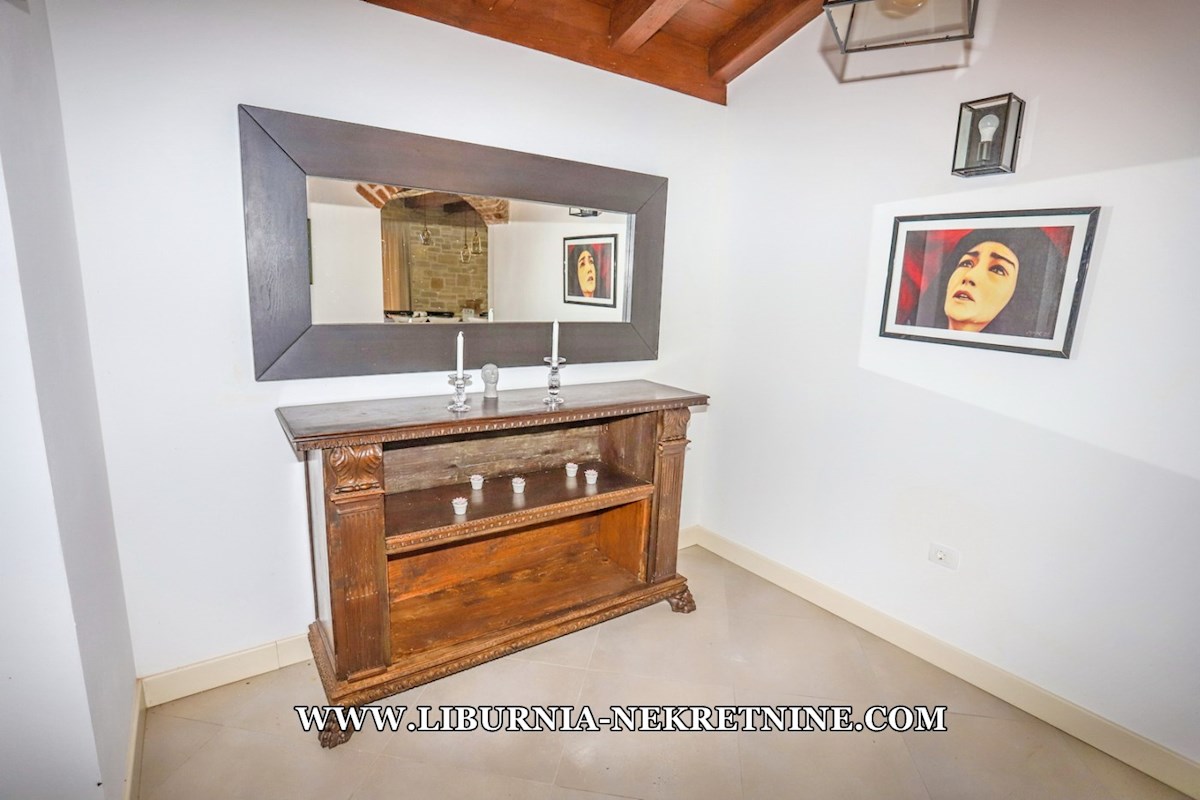 Dom Na sprzedaż - ISTARSKA TINJAN