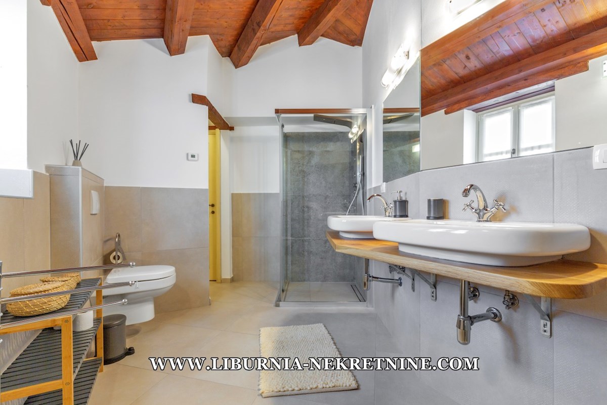 Maison À vendre - ISTARSKA Tinjan