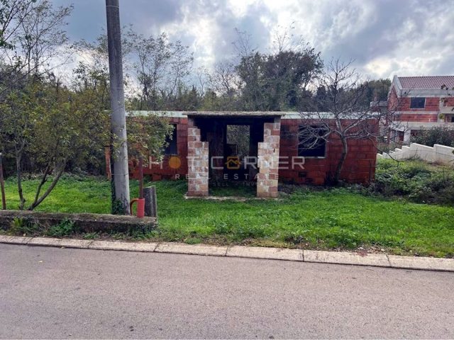 Dom na predaj 180 m² – Prodol