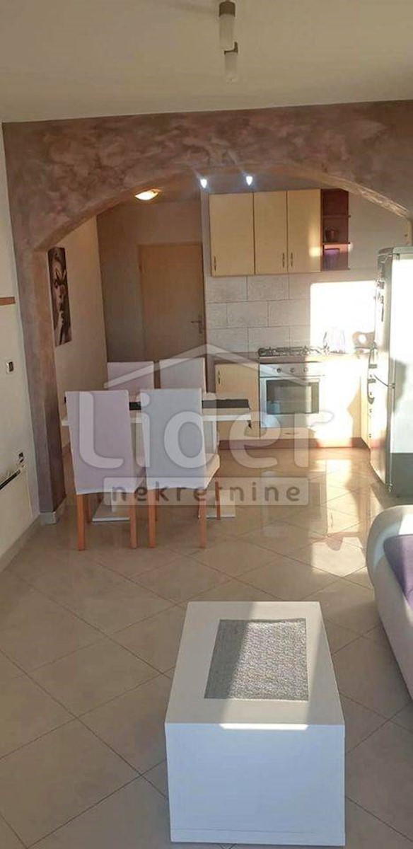 Flat For rent - PRIMORSKO-GORANSKA KOSTRENA