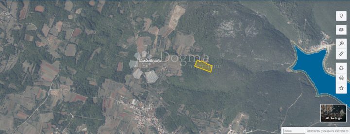Land for sale – Peruški