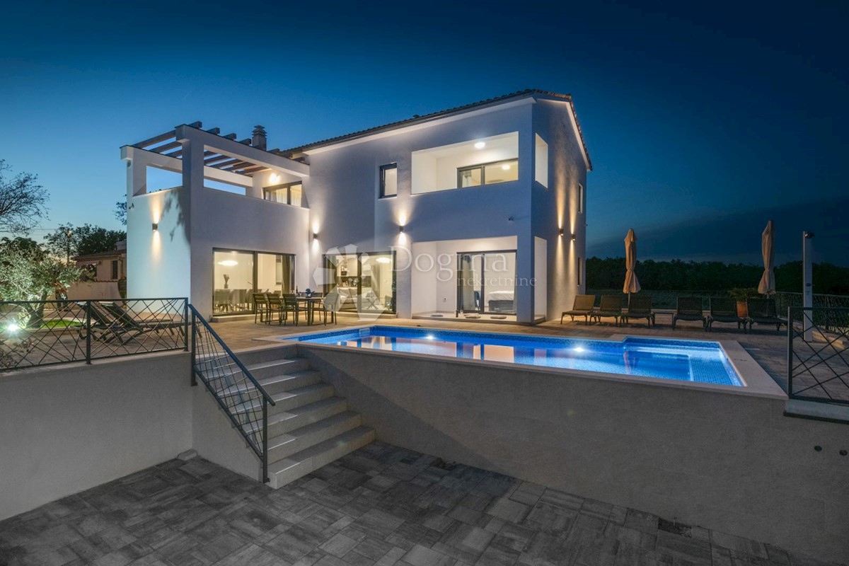 Casa In vendita - Istarska Marčana - foto 1/14