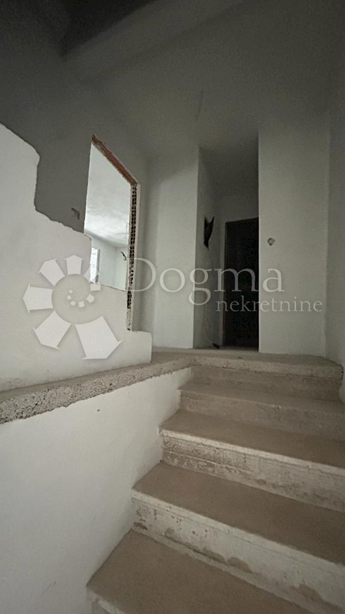 House For sale - ISTARSKA PIĆAN