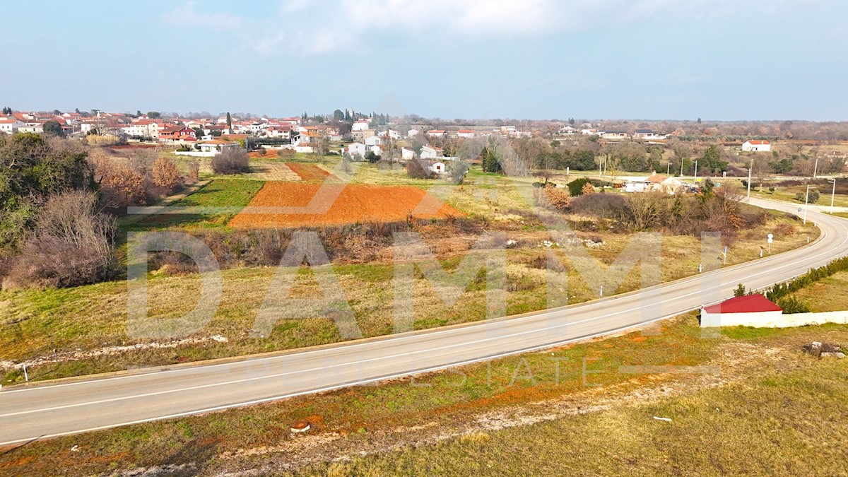 Parcela Naprodaj - ISTARSKA Marčana