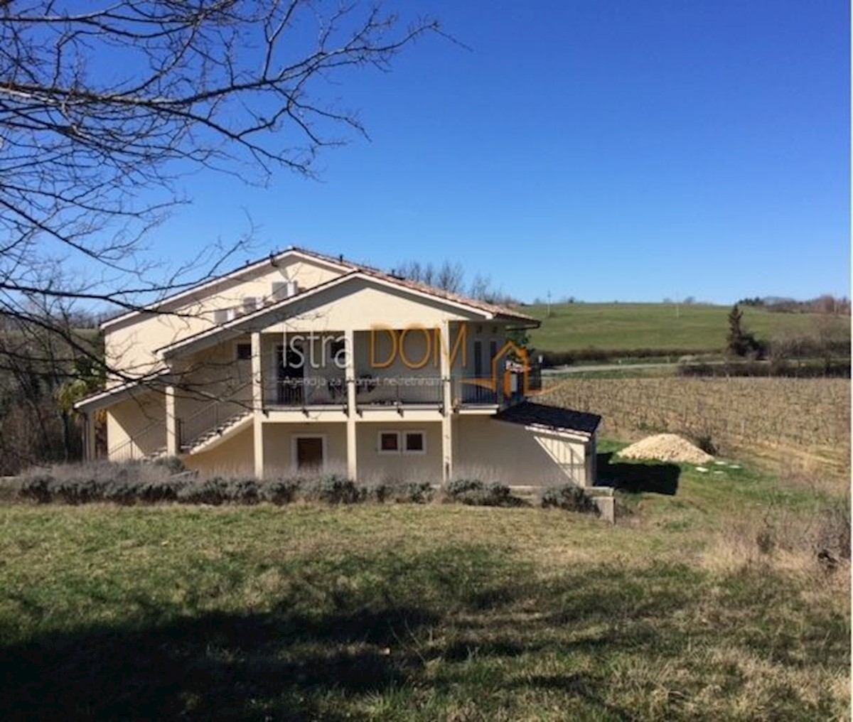 Casa In vendita - ISTARSKA PAZIN