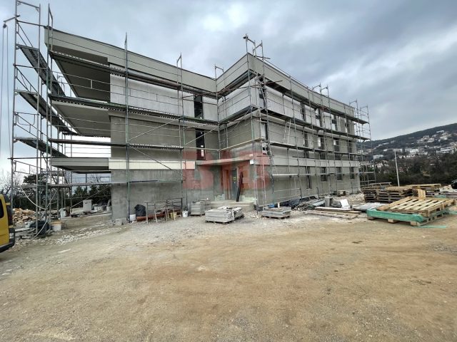 Apartma na predaj 126 m² – Kostrena