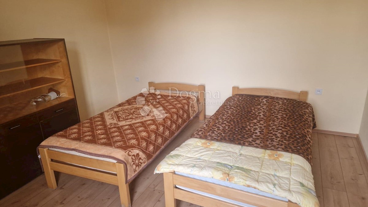 Dom Na predaj - PRIMORSKO-GORANSKA ČAVLE