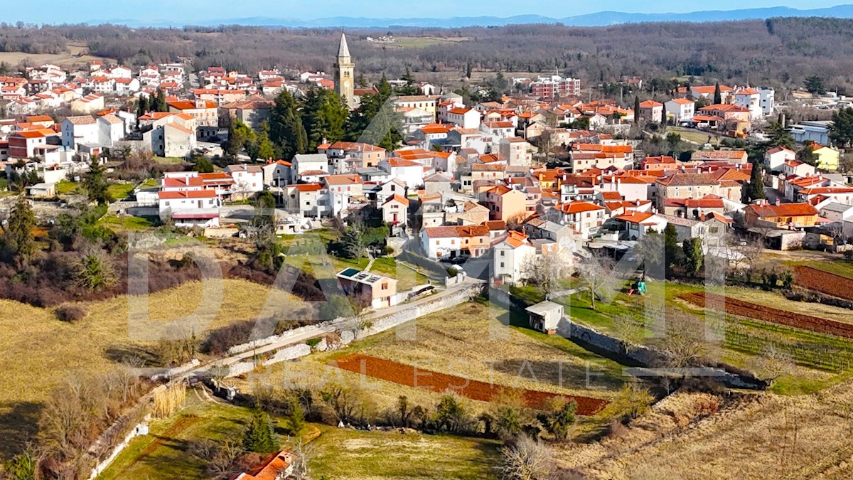 Parcela Na predaj - ISTARSKA ŽMINJ