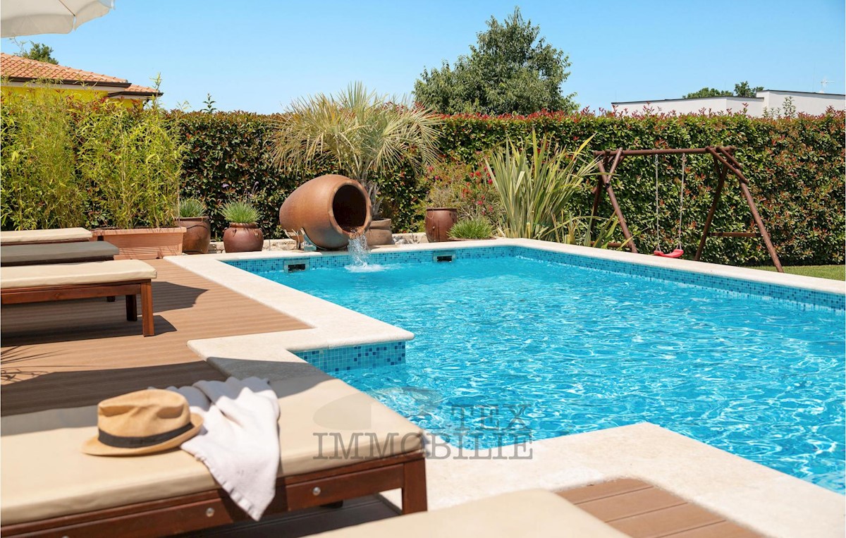 House For sale - Istarska Poreč - foto 2/24