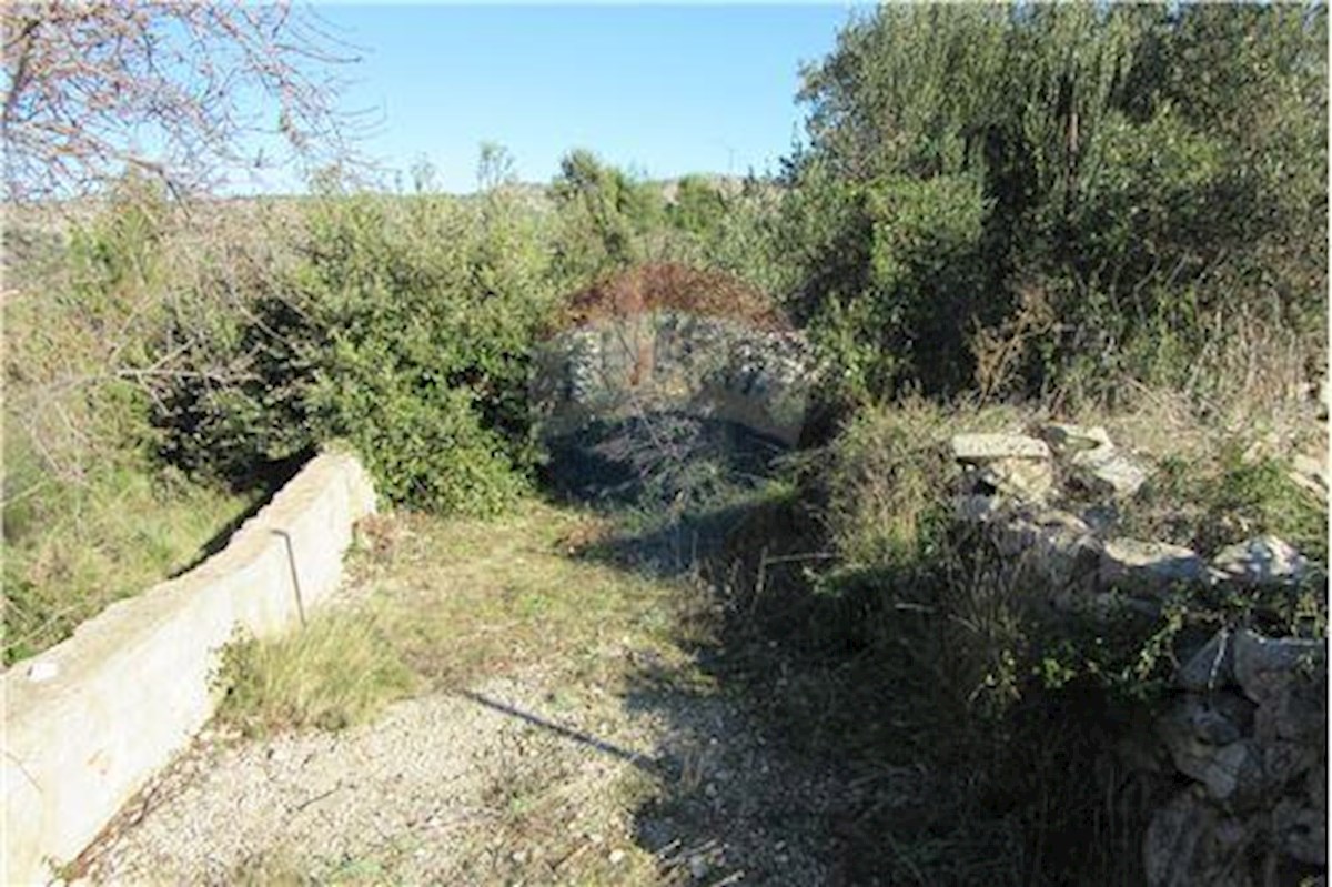 Land For sale - SPLITSKO-DALMATINSKA BRAČ