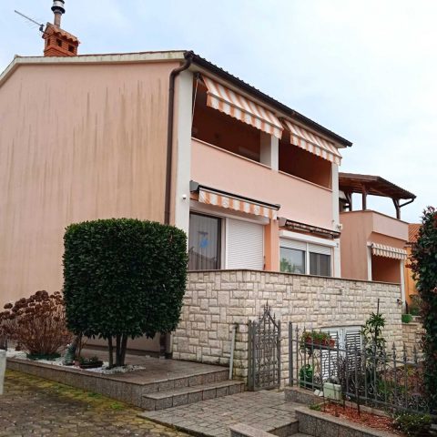 Casa in vendita 360 m² – Pula