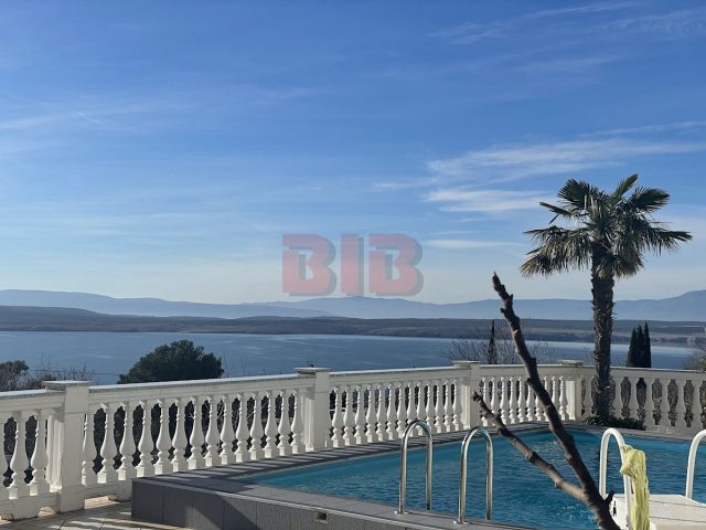 Dům na prodej 250 m² – Crikvenica