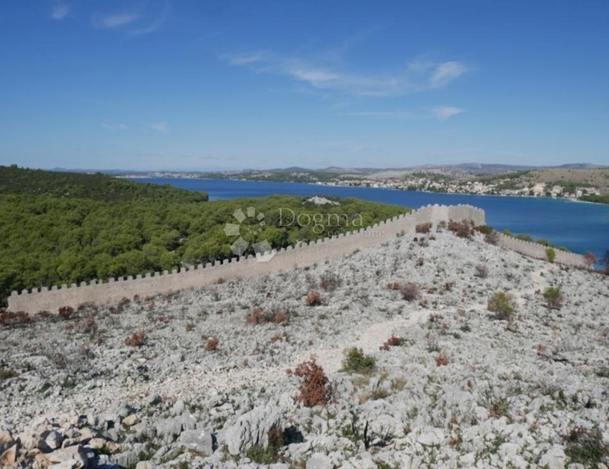 Terreno In vendita - ŠIBENSKO-KNINSKA ŠIBENIK