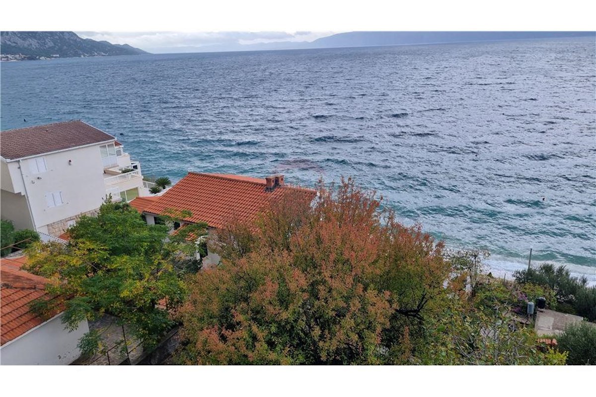 Haus Zu verkaufen - SPLITSKO-DALMATINSKA GRADAC