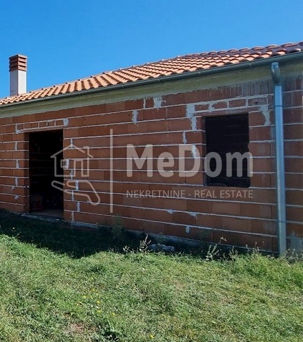 Parcela Naprodaj - ISTARSKA Ližnjan