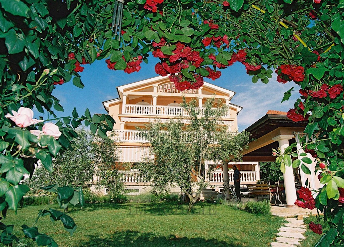 Kuća Na prodaju - ISTARSKA POREČ