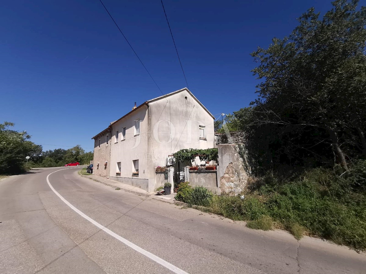 Kuća Na prodaju - PRIMORSKO-GORANSKA VINODOLSKA OPĆINA