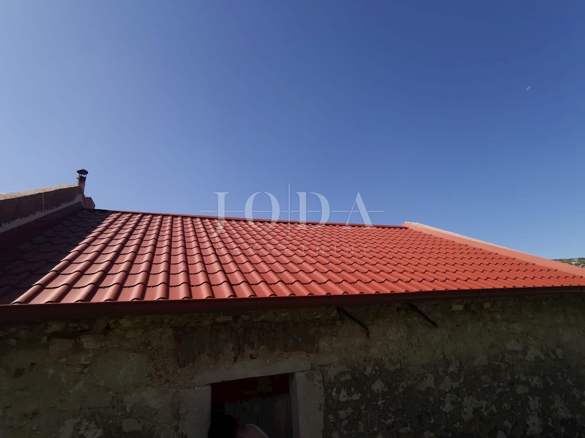 Kuća Na prodaju - PRIMORSKO-GORANSKA VINODOLSKA OPĆINA