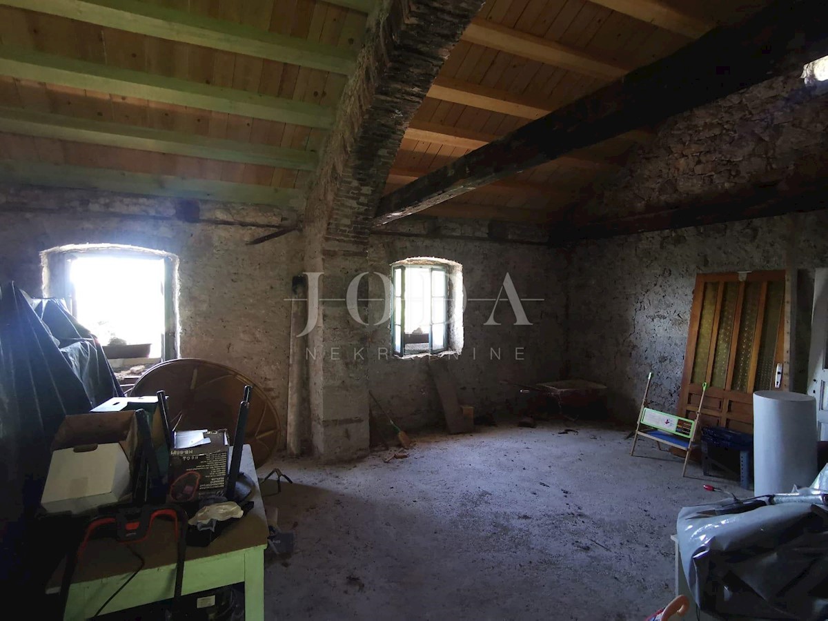 Kuća Na prodaju - PRIMORSKO-GORANSKA VINODOLSKA OPĆINA