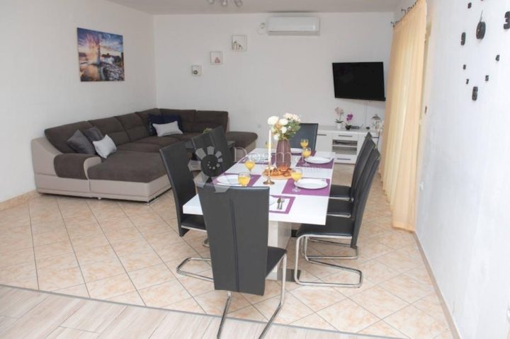 Haus Zu verkaufen - Splitsko-dalmatinska Podstrana - foto 3/15