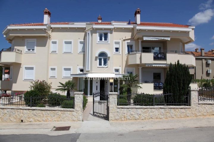 Hiša na predaj 650 m² – Zadar