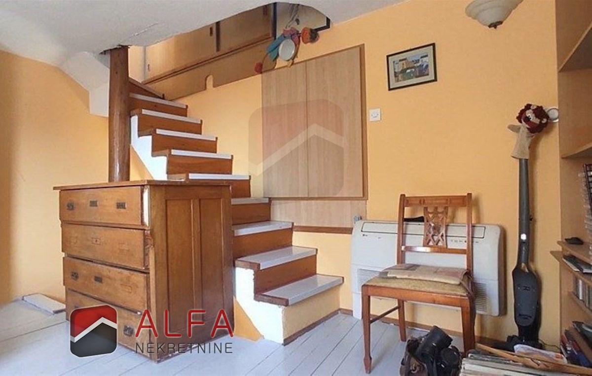 House For sale - ŠIBENSKO-KNINSKA VODICE