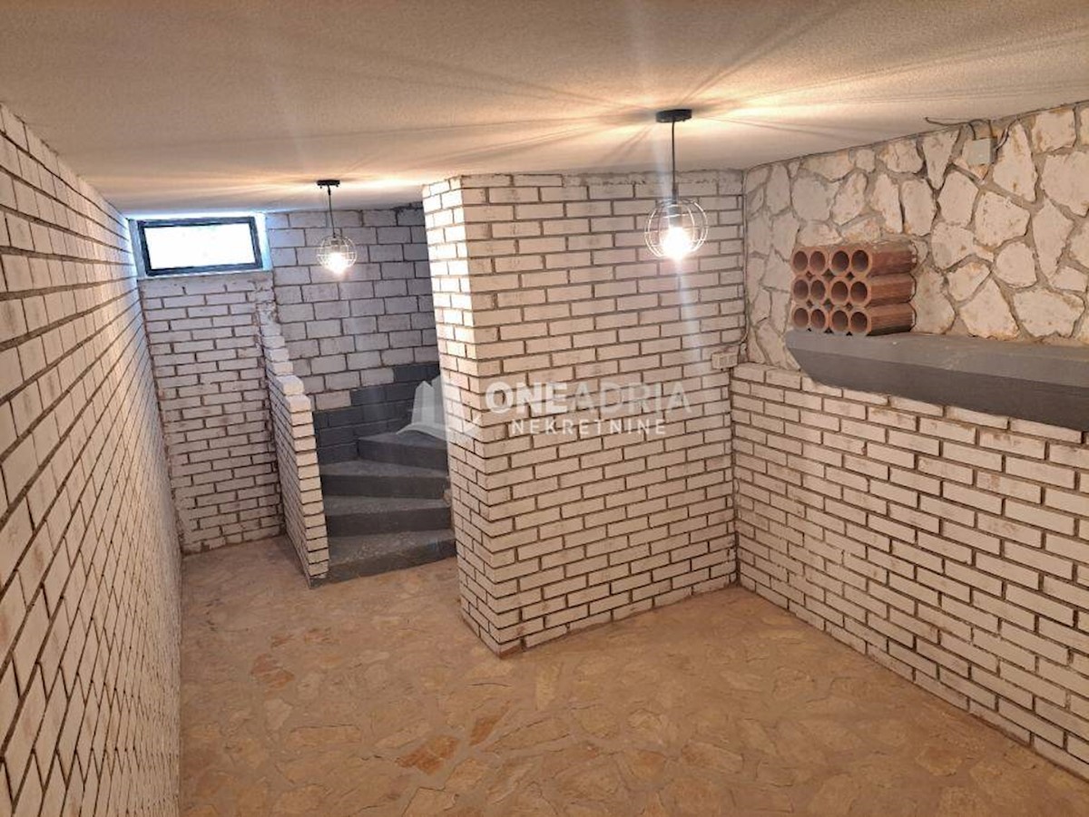 Flat For sale - PRIMORSKO-GORANSKA MALI LOŠINJ