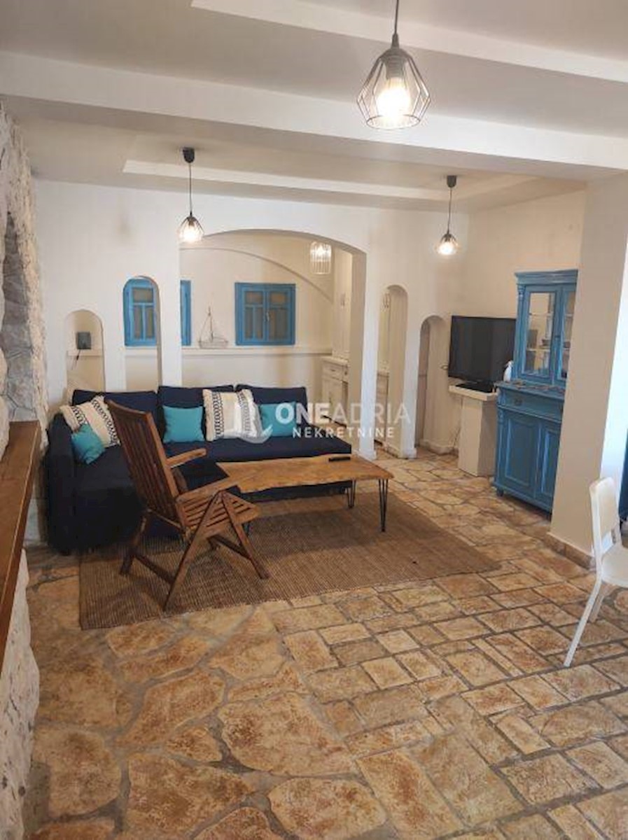 Flat For sale - PRIMORSKO-GORANSKA MALI LOŠINJ