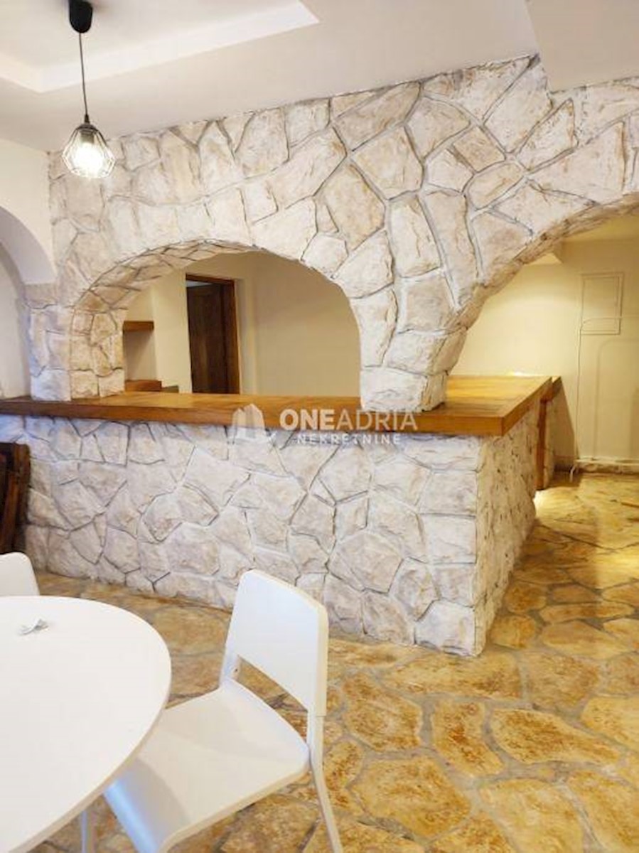 Flat For sale - PRIMORSKO-GORANSKA MALI LOŠINJ