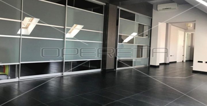 Commerciale in vendita 117 m² – Sisak
